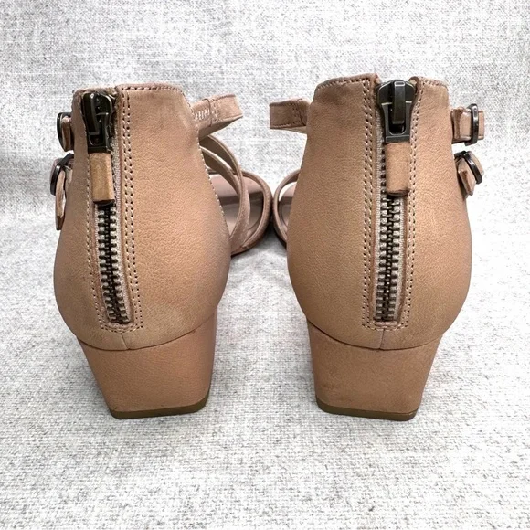 Eileen Fisher‎ strappy low heel Kyra sandals, tan nubuck suede size 10 casual - Picture 7 of 9